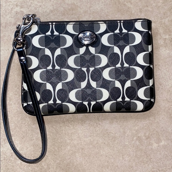 Coach Wristlet - Picture 1 of 3